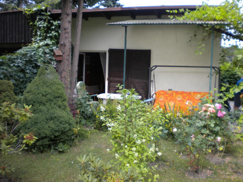 Uroczy Domek Z Ogrodem I Tarasem Myślenice Habitación foto